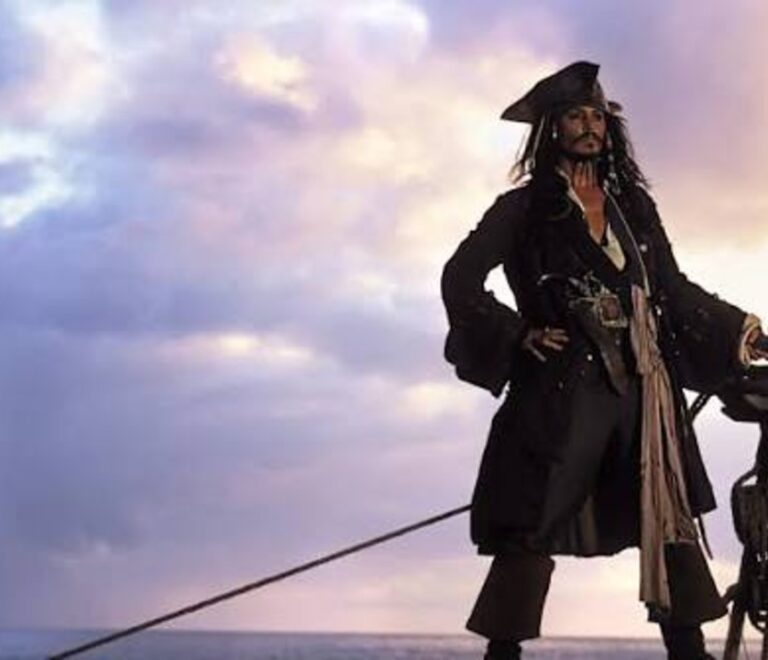Pirates of the Caribbean The Curse of the Black Pearl3